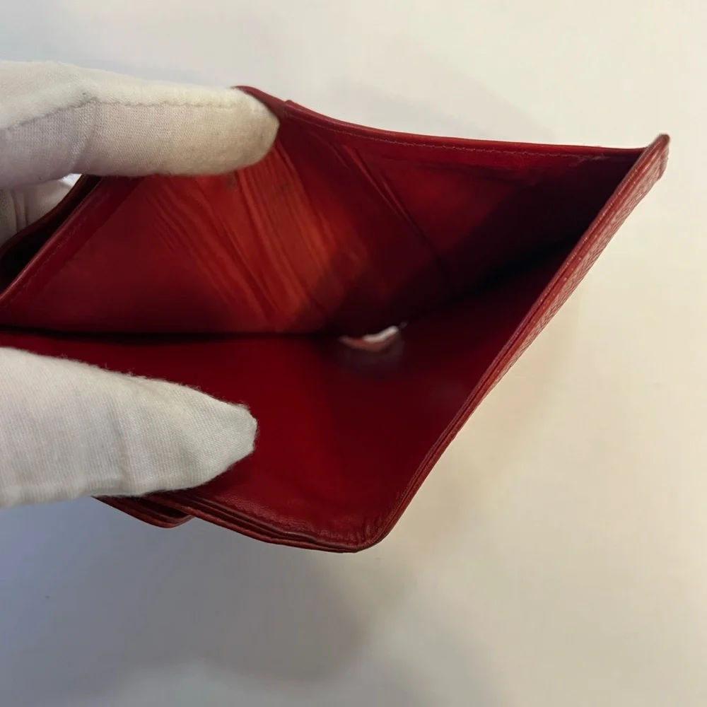Authentic CHANEL Red Caviar Leather‎ Compact Wallet